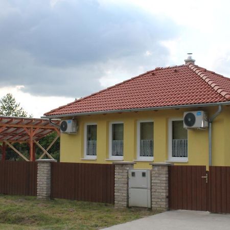 Ponty Orsó Vendégház Nagybaracska Exterior foto