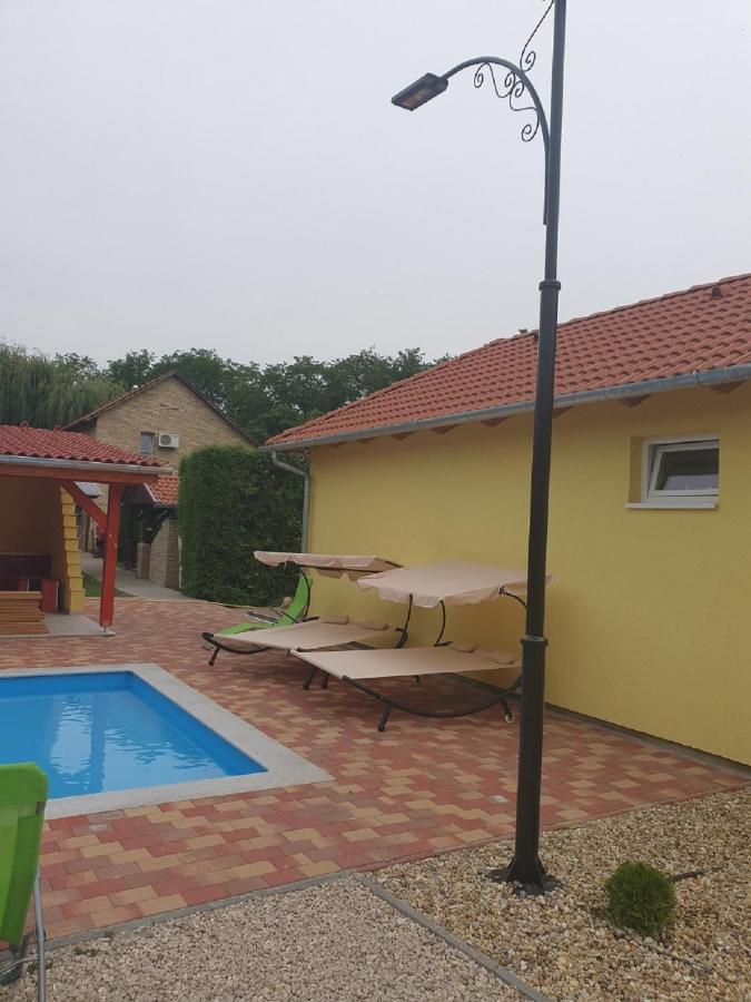 Ponty Orsó Vendégház Nagybaracska Exterior foto
